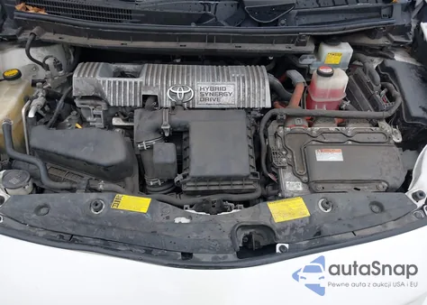 2014 Toyota Prius Two z USA, uszkodzony, nr VIN JTDKN3DU5E0390593